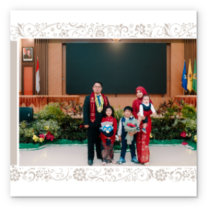 Photobook Album Foto Custom - My Graduation