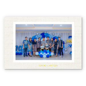 Photobook Album Foto Custom - Happy Family